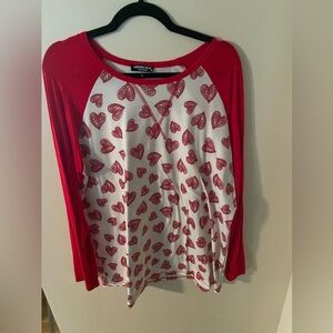 Heart Raglan shirt